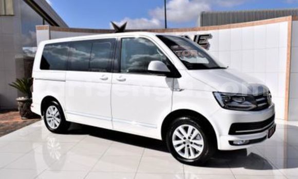 Nunua Ilio tumika Volkswagen K70 White Gari ndani ya Ezulwini nchini Hhohho Nunua Ilio tumika Volkswagen K70 White Gari ndani ya Ezulwini nchini Hhohho