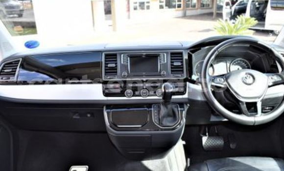 Nunua Ilio tumika Volkswagen K70 White Gari ndani ya Ezulwini nchini Hhohho Nunua Ilio tumika Volkswagen K70 White Gari ndani ya Ezulwini nchini Hhohho