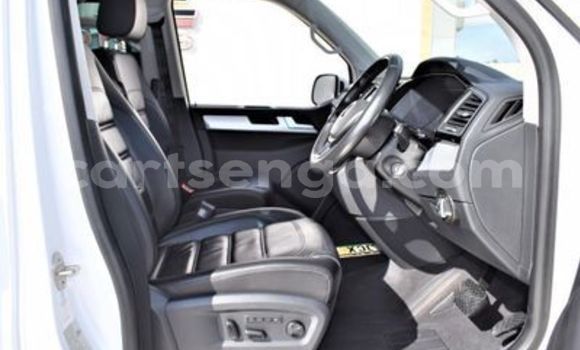 Nunua Ilio tumika Volkswagen K70 White Gari ndani ya Ezulwini nchini Hhohho Nunua Ilio tumika Volkswagen K70 White Gari ndani ya Ezulwini nchini Hhohho