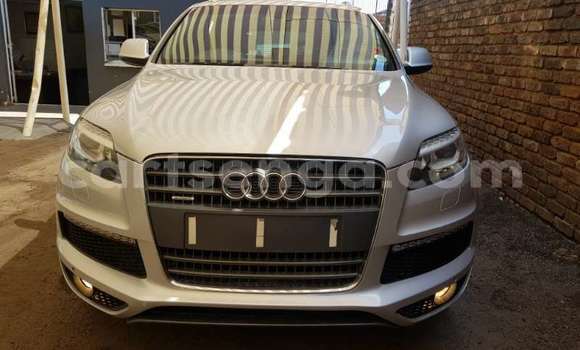 Acheter Occasion Voiture Audi Q7 Gris à Mbabane, Manzini Acheter Occasion Voiture Audi Q7 Gris à Mbabane, Manzini