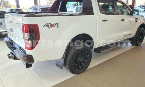Acheter Occasion Voiture Ford Ranger Blanc à Ezulwini, Hhohho Acheter Occasion Voiture Ford Ranger Blanc à Ezulwini, Hhohho