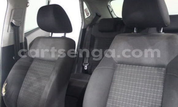 Nunua Ilio tumika Volkswagen Polo White Gari ndani ya Hlatikulu nchini Wilaya ya Shiselweni Nunua Ilio tumika Volkswagen Polo White Gari ndani ya Hlatikulu nchini Wilaya ya Shiselweni