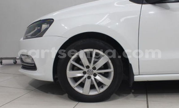 Nunua Ilio tumika Volkswagen Polo White Gari ndani ya Hlatikulu nchini Wilaya ya Shiselweni Nunua Ilio tumika Volkswagen Polo White Gari ndani ya Hlatikulu nchini Wilaya ya Shiselweni