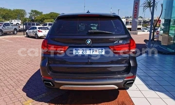 Nunua Ilio tumika BMW X5 Black Gari ndani ya Manzini nchini Manzini Nunua Ilio tumika BMW X5 Black Gari ndani ya Manzini nchini Manzini