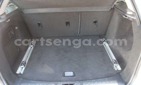 Acheter Occasion Voiture Land Rover Range Rover Vogue Blanc à Mbabane, Manzini Acheter Occasion Voiture Land Rover Range Rover Vogue Blanc à Mbabane, Manzini