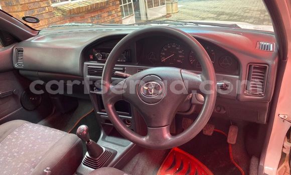 Nunua Ilio tumika Toyota Tacoma White Gari ndani ya Manzini nchini Manzini Nunua Ilio tumika Toyota Tacoma White Gari ndani ya Manzini nchini Manzini
