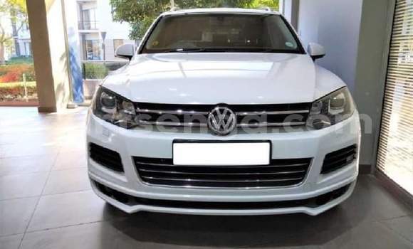 Buy Used Volkswagen Tiguan White Car in Mbabane in Manzini