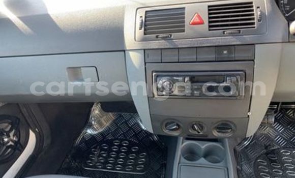 Nunua Ilio tumika Volkswagen Caddy White Gari ndani ya Manzini nchini Manzini Nunua Ilio tumika Volkswagen Caddy White Gari ndani ya Manzini nchini Manzini