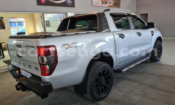 Acheter Occasion Voiture Ford Ranger Gris à Hlatikulu, Shiselweni District Acheter Occasion Voiture Ford Ranger Gris à Hlatikulu, Shiselweni District