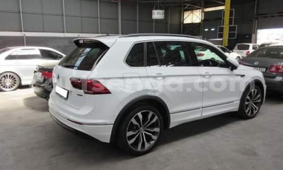 Buy Used Volkswagen Tiguan White Car in Manzini in Manzini Buy Used Volkswagen Tiguan White Car in Manzini in Manzini