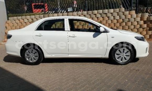 Buy Used Toyota Corolla White Car in Ezulwini in Hhohho Buy Used Toyota Corolla White Car in Ezulwini in Hhohho