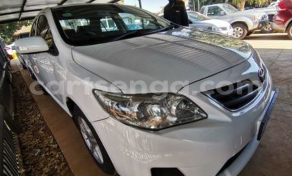Acheter Occasion Voiture Toyota Corolla Blanc à Big Bend, Lubombo District Acheter Occasion Voiture Toyota Corolla Blanc à Big Bend, Lubombo District