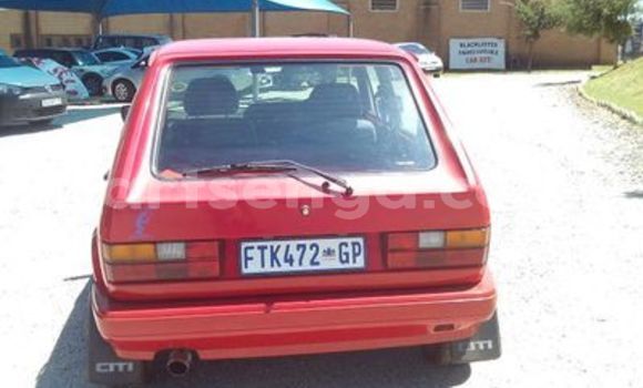 Nunua Ilio tumika Volkswagen Golf Red Gari ndani ya Bulembu nchini Hhohho Nunua Ilio tumika Volkswagen Golf Red Gari ndani ya Bulembu nchini Hhohho