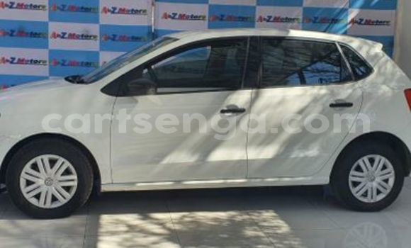 Acheter Occasion Voiture Volkswagen Polo Blanc à Ezulwini, Hhohho Acheter Occasion Voiture Volkswagen Polo Blanc à Ezulwini, Hhohho