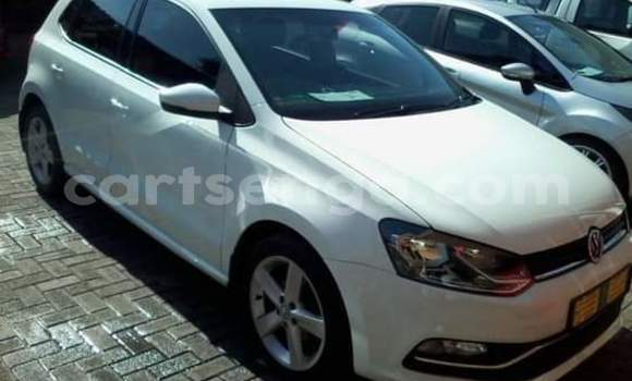 Buy Used Volkswagen Polo White Car in Mbabane in Manzini Buy Used Volkswagen Polo White Car in Mbabane in Manzini