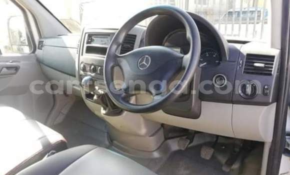 Acheter Occasion Voiture Mercedes‒Benz Viano Blanc à Mbabane, Manzini Acheter Occasion Voiture Mercedes‒Benz Viano Blanc à Mbabane, Manzini