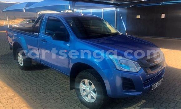 Buy Used Isuzu KB Blue Car in Bhunya in Manzini Buy Used Isuzu KB Blue Car in Bhunya in Manzini