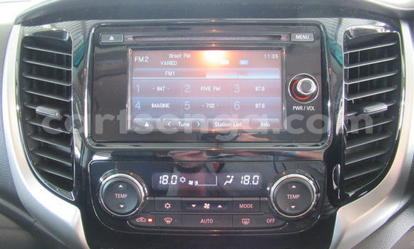 Buy Used Mitsubishi Triton Silver Car in Bhunya in Manzini Buy Used Mitsubishi Triton Silver Car in Bhunya in Manzini