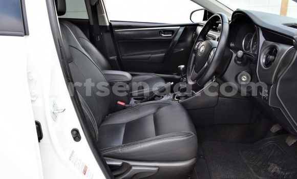 Acheter Occasion Voiture Toyota Corolla Blanc à Big Bend, Lubombo District Acheter Occasion Voiture Toyota Corolla Blanc à Big Bend, Lubombo District