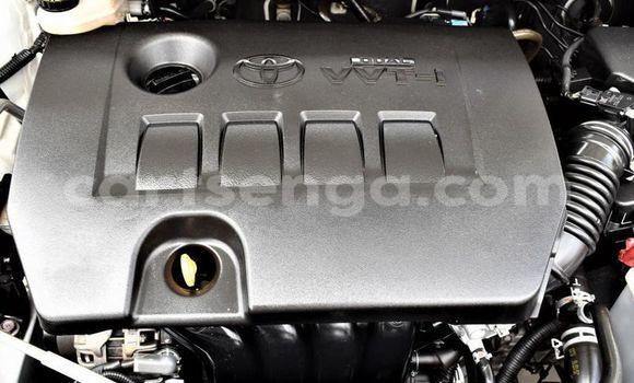 Acheter Occasion Voiture Toyota Corolla Blanc à Big Bend, Lubombo District Acheter Occasion Voiture Toyota Corolla Blanc à Big Bend, Lubombo District