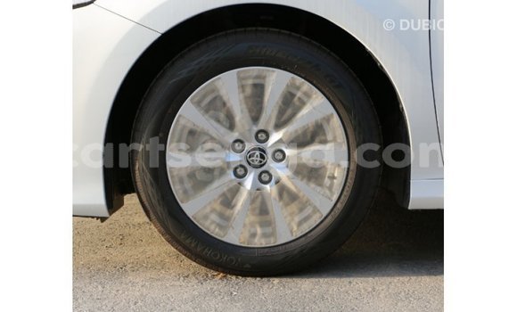 Acheter Import Voiture Toyota Camry Blanc à Import - Dubai, Hhohho Acheter Import Voiture Toyota Camry Blanc à Import - Dubai, Hhohho