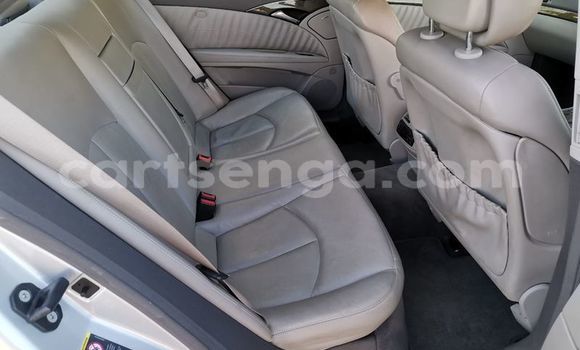 Acheter Occasion Voiture Mercedes‒Benz E-klasse AMG Gris à Big Bend, Lubombo Acheter Occasion Voiture Mercedes‒Benz E-klasse AMG Gris à Big Bend, Lubombo