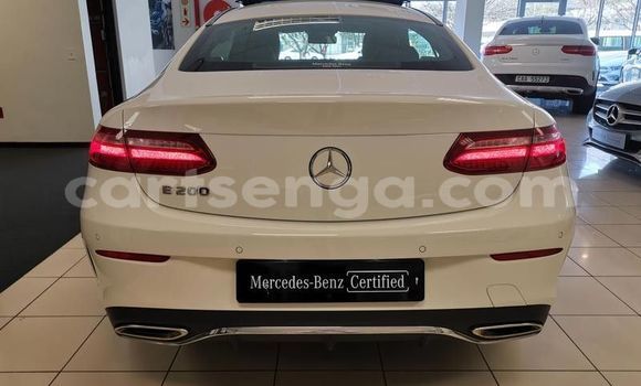Nunua Ilio tumika Mercedes‒Benz CLA-klasse AMG White Gari ndani ya Big Bend nchini Lubombo Nunua Ilio tumika Mercedes‒Benz CLA-klasse AMG White Gari ndani ya Big Bend nchini Lubombo