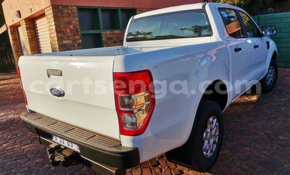 Acheter Occasion Voiture Ford Ranger Blanc à Big Bend, Lubombo District Acheter Occasion Voiture Ford Ranger Blanc à Big Bend, Lubombo District