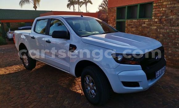 Acheter Occasion Voiture Ford Ranger Blanc à Big Bend, Lubombo District Acheter Occasion Voiture Ford Ranger Blanc à Big Bend, Lubombo District