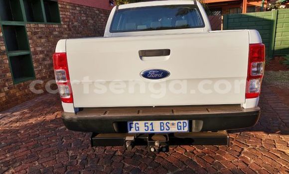 Acheter Occasion Voiture Ford Ranger Blanc à Big Bend, Lubombo District Acheter Occasion Voiture Ford Ranger Blanc à Big Bend, Lubombo District
