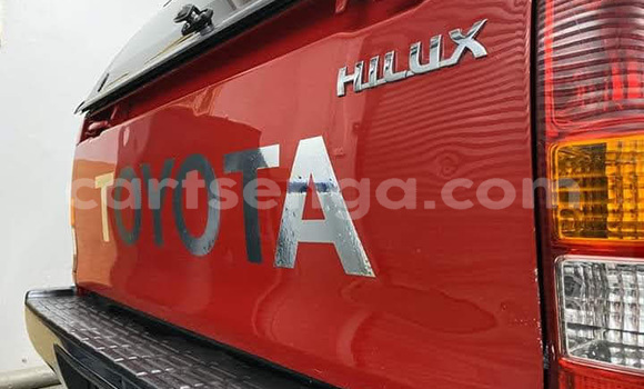 Acheter Occasion Voiture Toyota Hilux Rouge à Mbabane, Manzini Acheter Occasion Voiture Toyota Hilux Rouge à Mbabane, Manzini