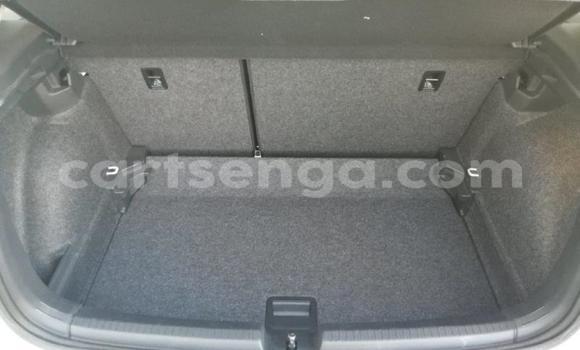 Nunua Ilio tumika Volkswagen Polo White Gari ndani ya Manzini nchini Manzini Nunua Ilio tumika Volkswagen Polo White Gari ndani ya Manzini nchini Manzini