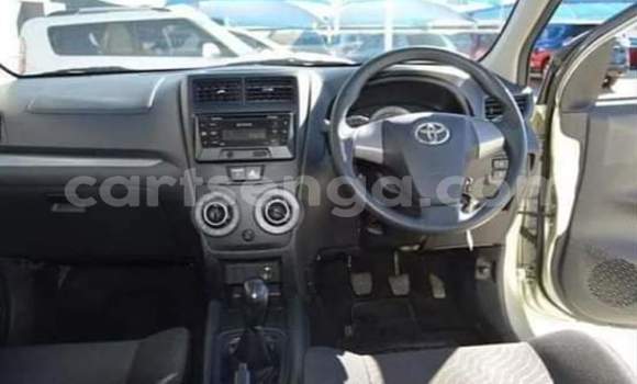 Buy Used Toyota Avanza Silver Car in Matsapha in Manzini Buy Used Toyota Avanza Silver Car in Matsapha in Manzini
