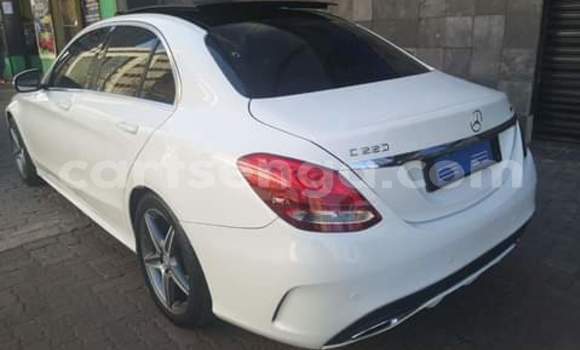 Acheter Occasion Voiture Mercedes‒Benz AMG GLC Blanc à Big Bend, Lubombo Acheter Occasion Voiture Mercedes‒Benz AMG GLC Blanc à Big Bend, Lubombo