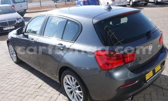 Acheter Occasion Voiture BMW 1–Series Marron à Manzini, Manzini Acheter Occasion Voiture BMW 1–Series Marron à Manzini, Manzini
