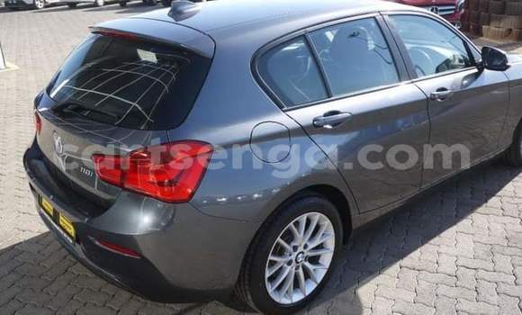 Acheter Occasion Voiture BMW 1–Series Marron à Manzini, Manzini Acheter Occasion Voiture BMW 1–Series Marron à Manzini, Manzini