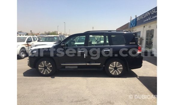 Acheter Import Voiture Toyota Land Cruiser Noir à Import - Dubai, Hhohho Acheter Import Voiture Toyota Land Cruiser Noir à Import - Dubai, Hhohho