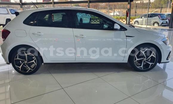 Acheter Occasion Voiture Volkswagen Polo Blanc à Manzini, Manzini Acheter Occasion Voiture Volkswagen Polo Blanc à Manzini, Manzini