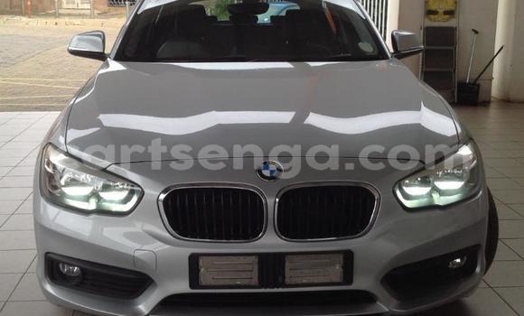 Acheter Occasion Voiture BMW 1–Series Blanc à Manzini, Manzini Acheter Occasion Voiture BMW 1–Series Blanc à Manzini, Manzini