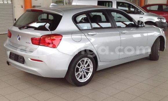 Acheter Occasion Voiture BMW 1–Series Blanc à Manzini, Manzini Acheter Occasion Voiture BMW 1–Series Blanc à Manzini, Manzini
