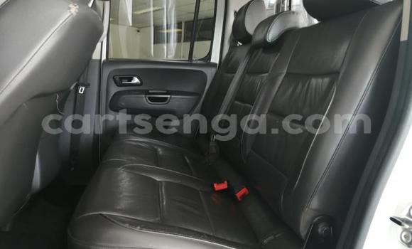 Nunua Ilio tumika Volkswagen Amarok White Gari ndani ya Manzini nchini Manzini Nunua Ilio tumika Volkswagen Amarok White Gari ndani ya Manzini nchini Manzini