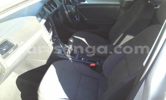 Nunua Ilio tumika Volkswagen Golf R Silver Gari ndani ya Manzini nchini Manzini Nunua Ilio tumika Volkswagen Golf R Silver Gari ndani ya Manzini nchini Manzini