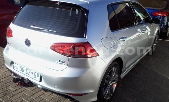 Nunua Ilio tumika Volkswagen Golf R Silver Gari ndani ya Manzini nchini Manzini Nunua Ilio tumika Volkswagen Golf R Silver Gari ndani ya Manzini nchini Manzini