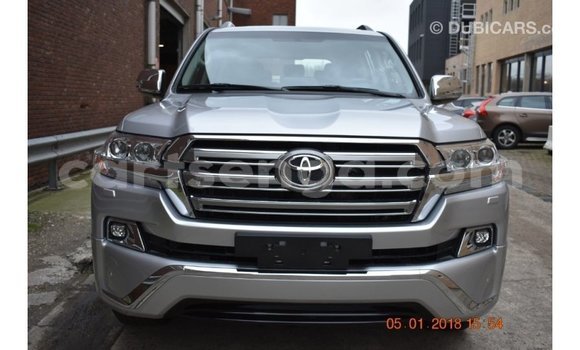 Buy Import Toyota Land Cruiser Other Car in Import - Dubai in Hhohho Buy Import Toyota Land Cruiser Other Car in Import - Dubai in Hhohho