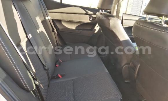 Nunua Ilio tumika Toyota Corolla II White Gari ndani ya Mbabane nchini Manzini Nunua Ilio tumika Toyota Corolla II White Gari ndani ya Mbabane nchini Manzini