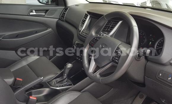 Nunua Ilio tumika Hyundai Tucson White Gari ndani ya Manzini nchini Manzini Nunua Ilio tumika Hyundai Tucson White Gari ndani ya Manzini nchini Manzini