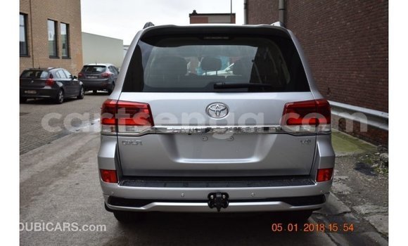 Buy Import Toyota Land Cruiser Other Car in Import - Dubai in Hhohho Buy Import Toyota Land Cruiser Other Car in Import - Dubai in Hhohho