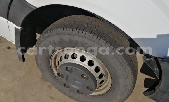 Acheter Occasion Voiture Mercedes‒Benz Esprit Blanc à Manzini, Manzini Acheter Occasion Voiture Mercedes‒Benz Esprit Blanc à Manzini, Manzini