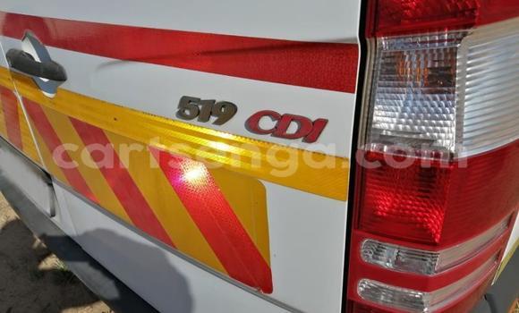 Acheter Occasion Voiture Mercedes‒Benz Esprit Blanc à Manzini, Manzini Acheter Occasion Voiture Mercedes‒Benz Esprit Blanc à Manzini, Manzini