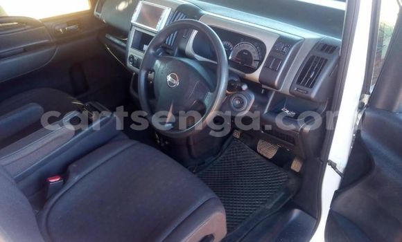 Buy Used Nissan Serena White Car in Manzini in Manzini Buy Used Nissan Serena White Car in Manzini in Manzini